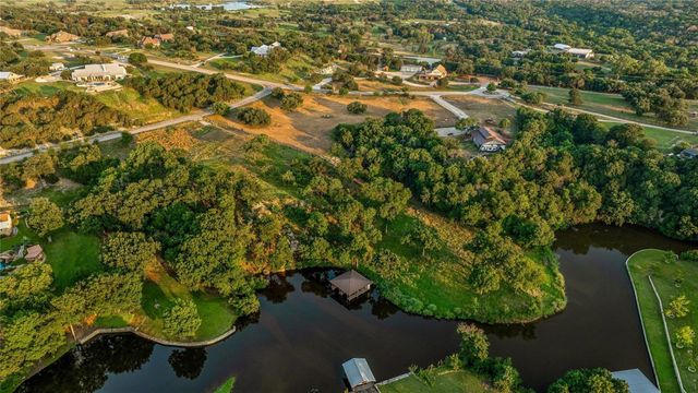 103 S River Oak Court, Weatherford, TX 76087