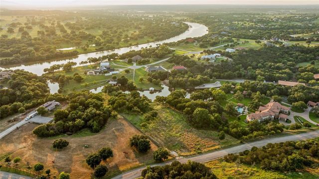 103 S River Oak Court, Weatherford, TX 76087