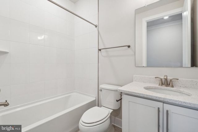 7838 HOLSTON LN, Broad Run, VA 20137