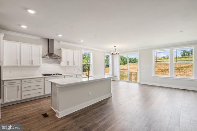 7838 HOLSTON LN, Broad Run, VA 20137