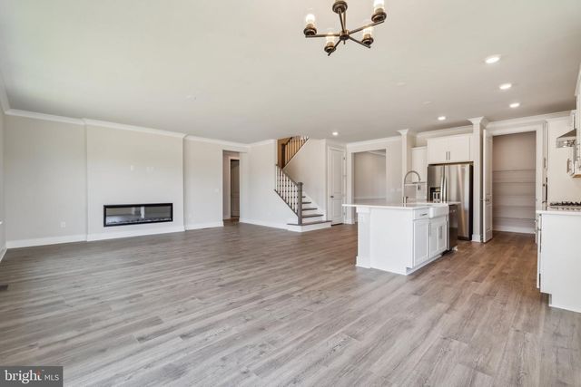 7838 HOLSTON LN, Broad Run, VA 20137