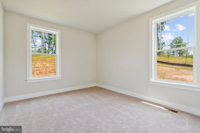 7838 HOLSTON LN, Broad Run, VA 20137