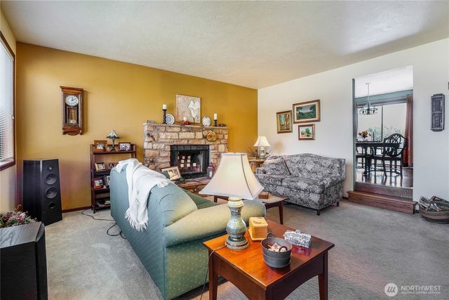 4321 W Lakeshore Drive, Moses Lake, WA 98837