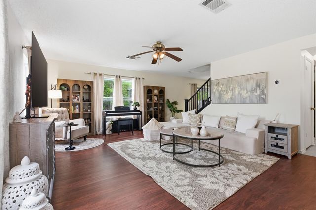 2900 Donnell DR, Round Rock, TX 78664