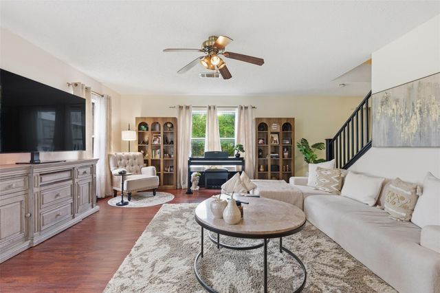 2900 Donnell DR, Round Rock, TX 78664