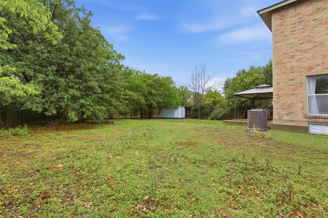 2900 Donnell DR, Round Rock, TX 78664