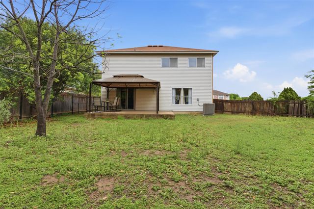 2900 Donnell DR, Round Rock, TX 78664