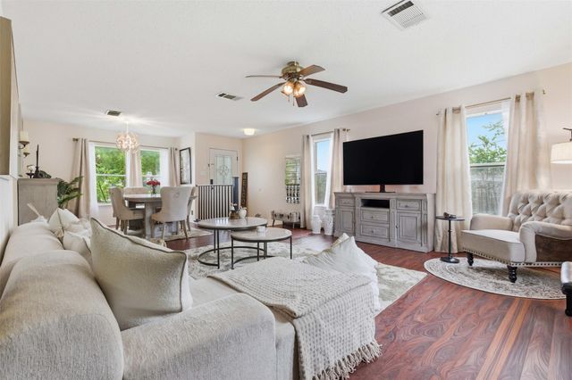 2900 Donnell DR, Round Rock, TX 78664