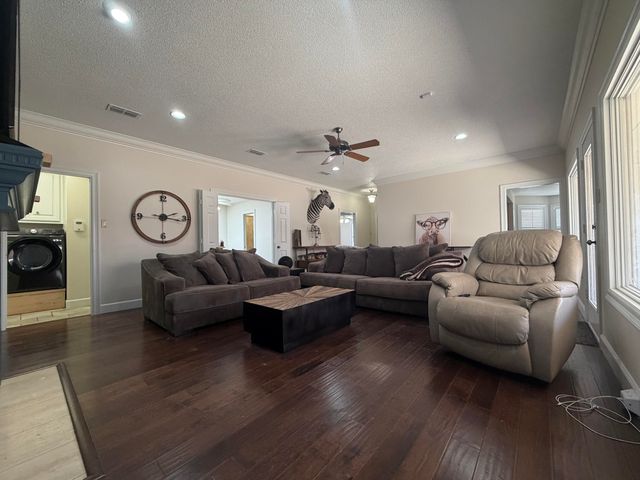 4103 101st Street, Lubbock, TX 79423