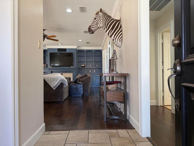 4103 101st Street, Lubbock, TX 79423