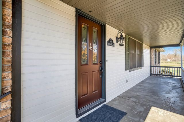 2105 N Farm Road 97, Springfield, MO 65802