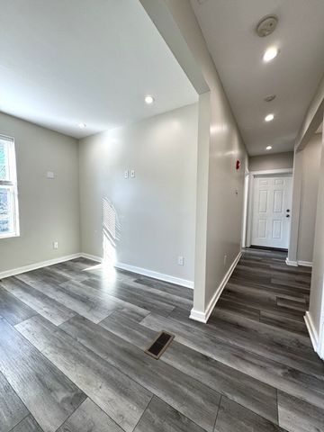 75 Williams Street 2R, Chelsea, MA 02150