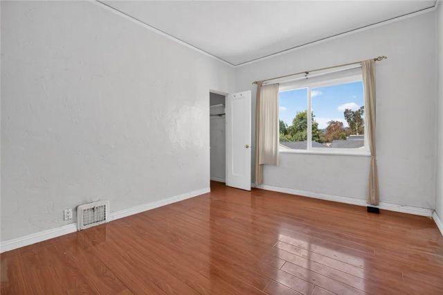 804 E Palmer Ave, Glendale, CA 91205