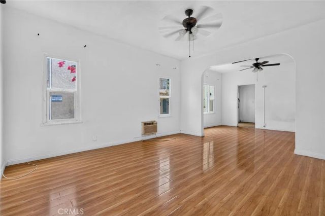 804 E Palmer Ave, Glendale, CA 91205