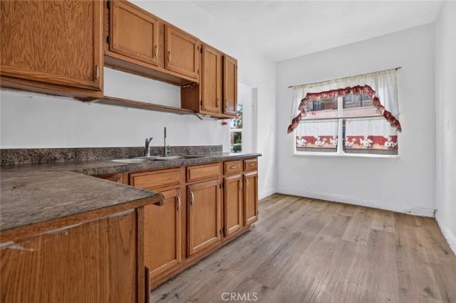 804 E Palmer Ave, Glendale, CA 91205
