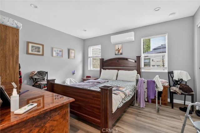 804 E Palmer Ave, Glendale, CA 91205