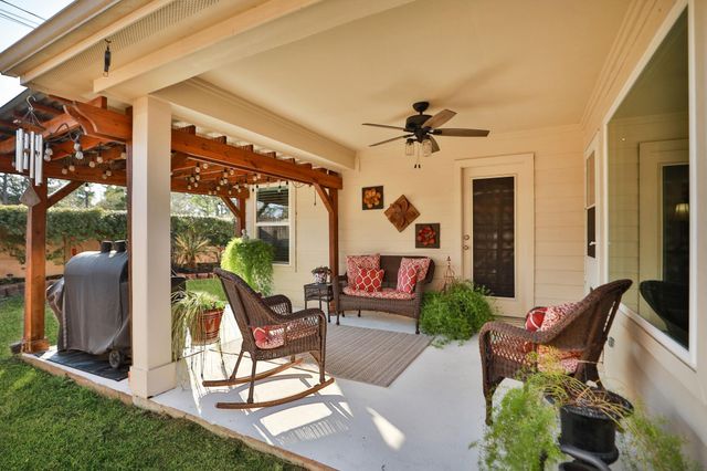 6835 Autumn Rain Lane, Spring, TX 77379