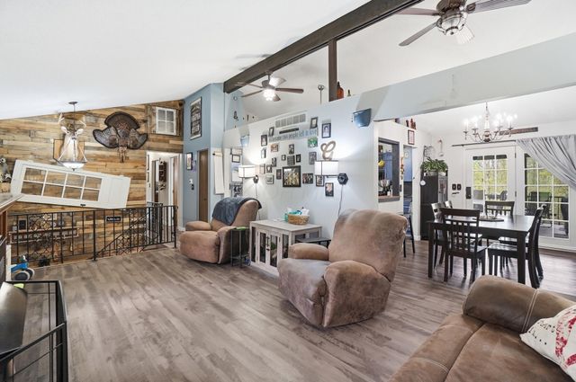 447 Deer Trail Drive, Thornville, OH 43076