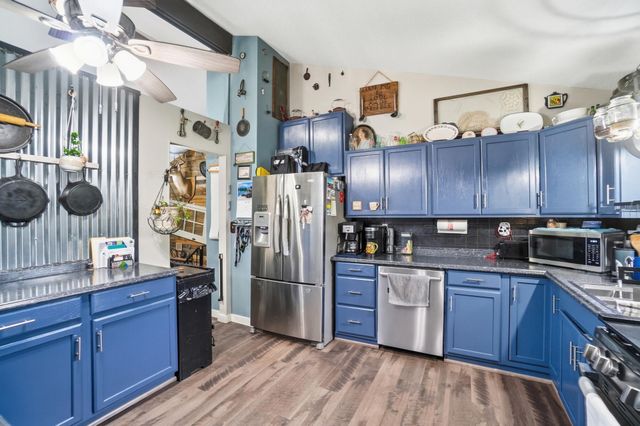 447 Deer Trail Drive, Thornville, OH 43076