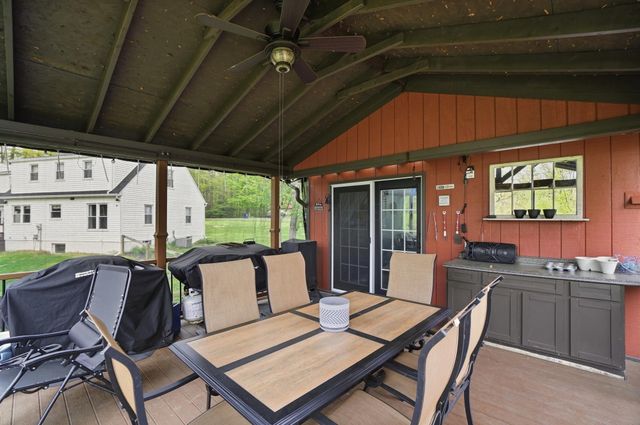 447 Deer Trail Drive, Thornville, OH 43076