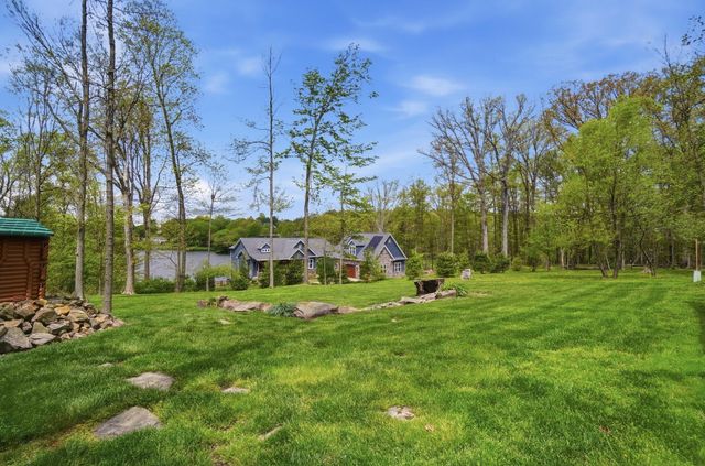 447 Deer Trail Drive, Thornville, OH 43076