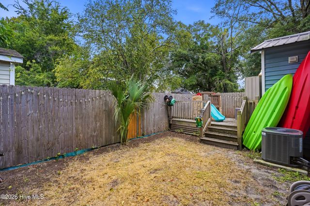 705 Wooster Street, Wilmington, NC 28401