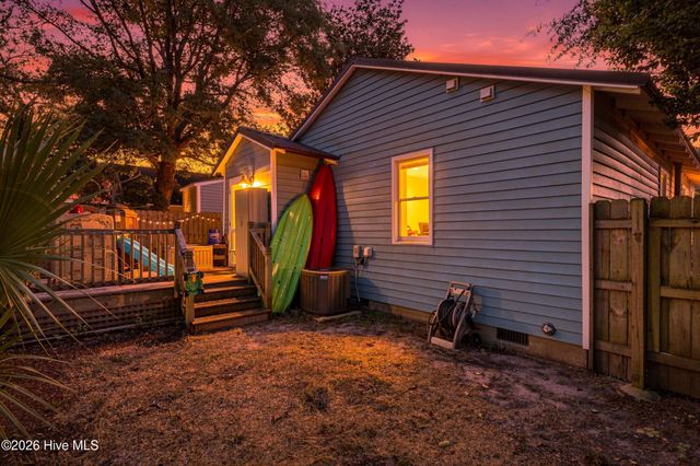 705 Wooster Street, Wilmington, NC 28401