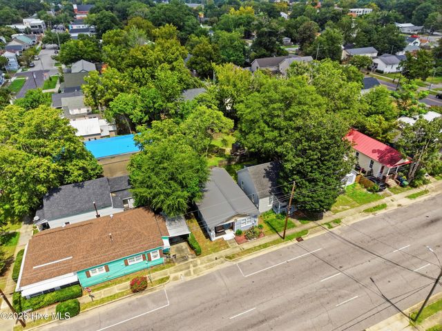 705 Wooster Street, Wilmington, NC 28401