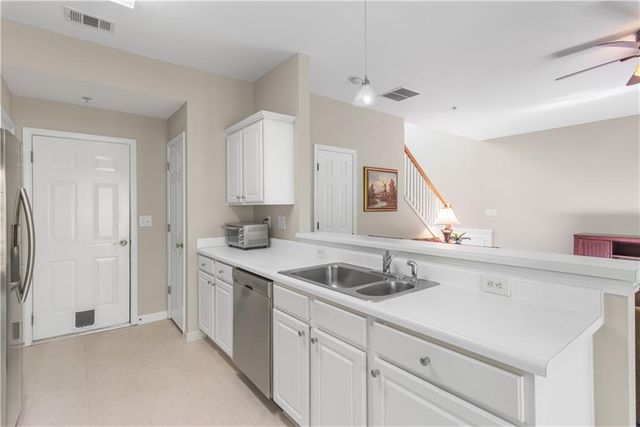120 Regent Place, Woodstock, GA 30188
