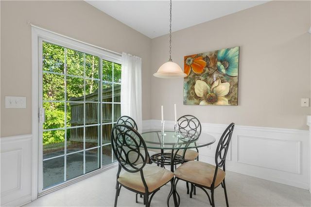 120 Regent Place, Woodstock, GA 30188