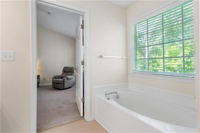 120 Regent Place, Woodstock, GA 30188
