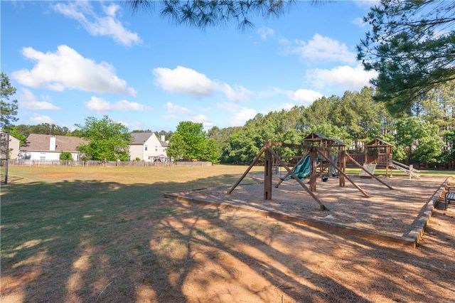 120 Regent Place, Woodstock, GA 30188