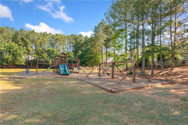 120 Regent Place, Woodstock, GA 30188