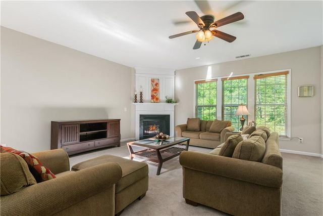 120 Regent Place, Woodstock, GA 30188