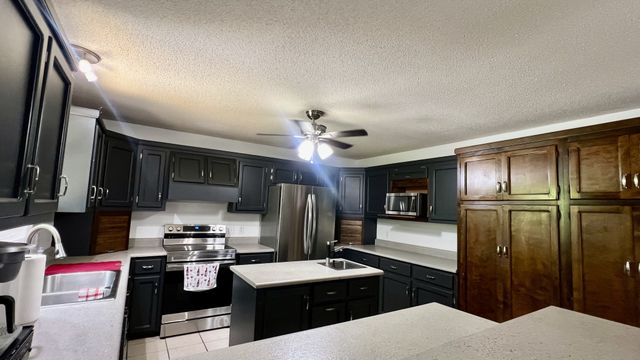 105 Jill Dr, Lawrenceburg, TN 38464