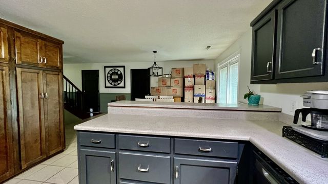105 Jill Dr, Lawrenceburg, TN 38464