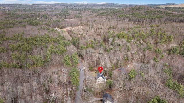 155 Chase Road, South Hampton, NH 03827