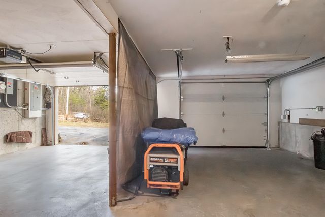 155 Chase Road, South Hampton, NH 03827