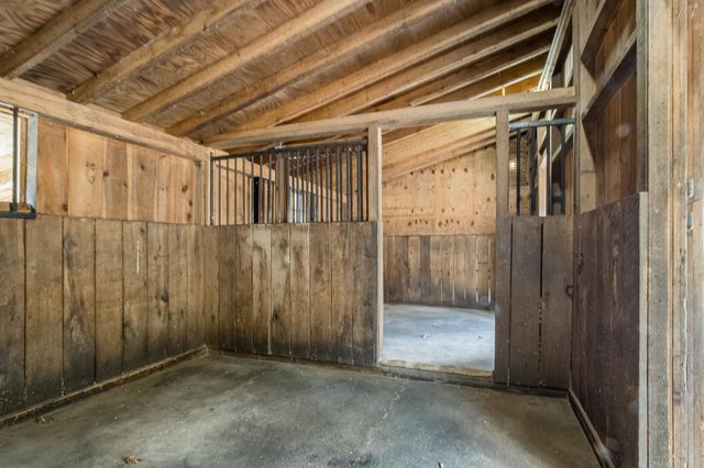 155 Chase Road, South Hampton, NH 03827