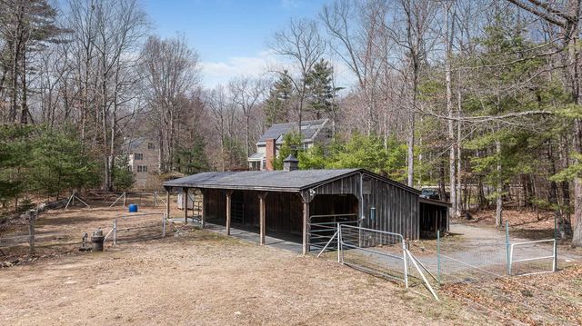 155 Chase Road, South Hampton, NH 03827
