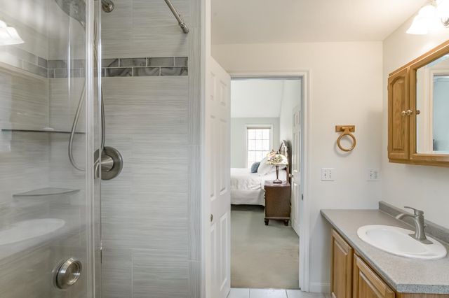155 Chase Road, South Hampton, NH 03827