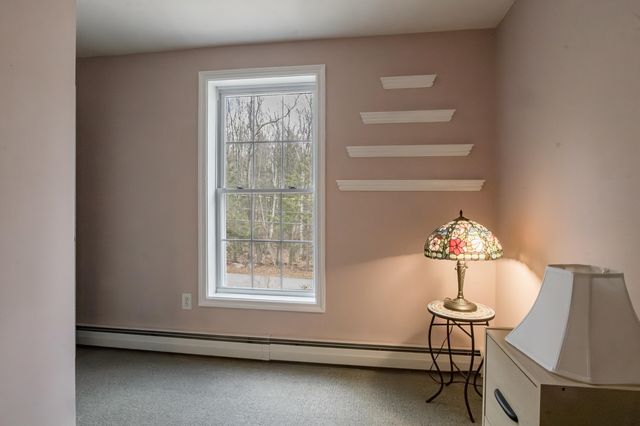 155 Chase Road, South Hampton, NH 03827
