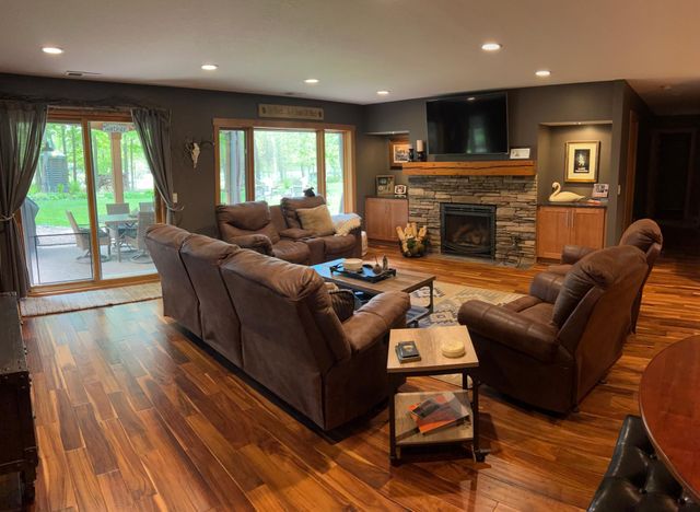 23901 Nebula Street NE, Linwood Twp, MN 55079