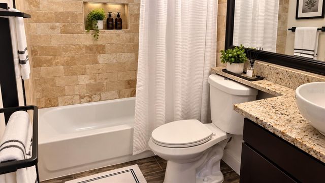 602 TRINIDAD COURT 602, Winter Park, FL 32792