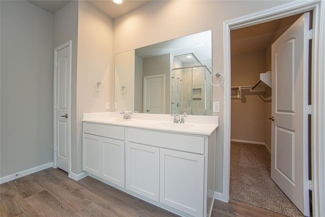 439 Stonebrook Lane, Conroe, TX 77304