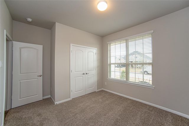 439 Stonebrook Lane, Conroe, TX 77304