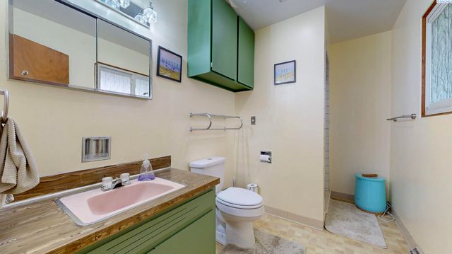 88502 N Harrington Road, West Richland, WA 99353