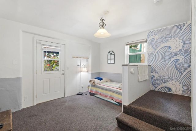 425 S Horne Street, Oceanside, CA 92054