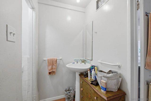 425 S Horne Street, Oceanside, CA 92054