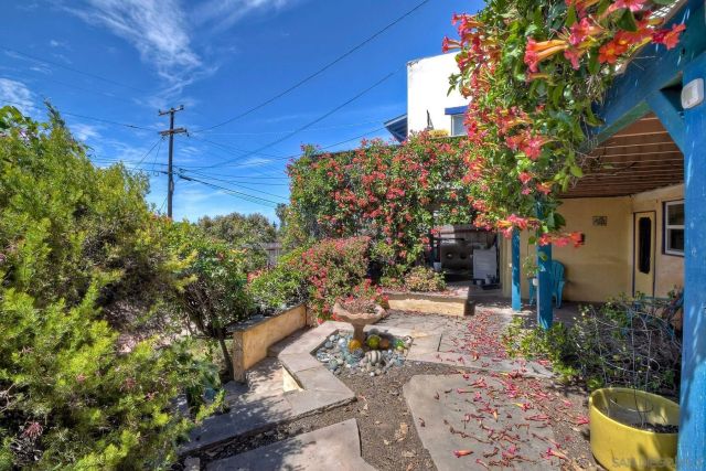 425 S Horne Street, Oceanside, CA 92054